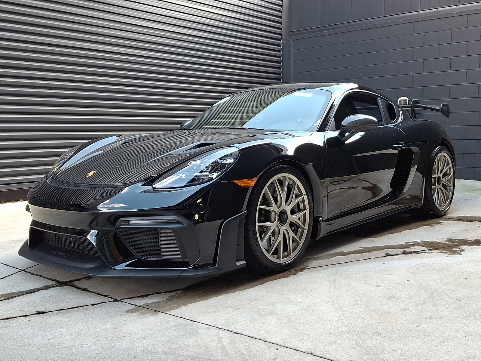 2024 Porsche 718 GT4 RS's photo