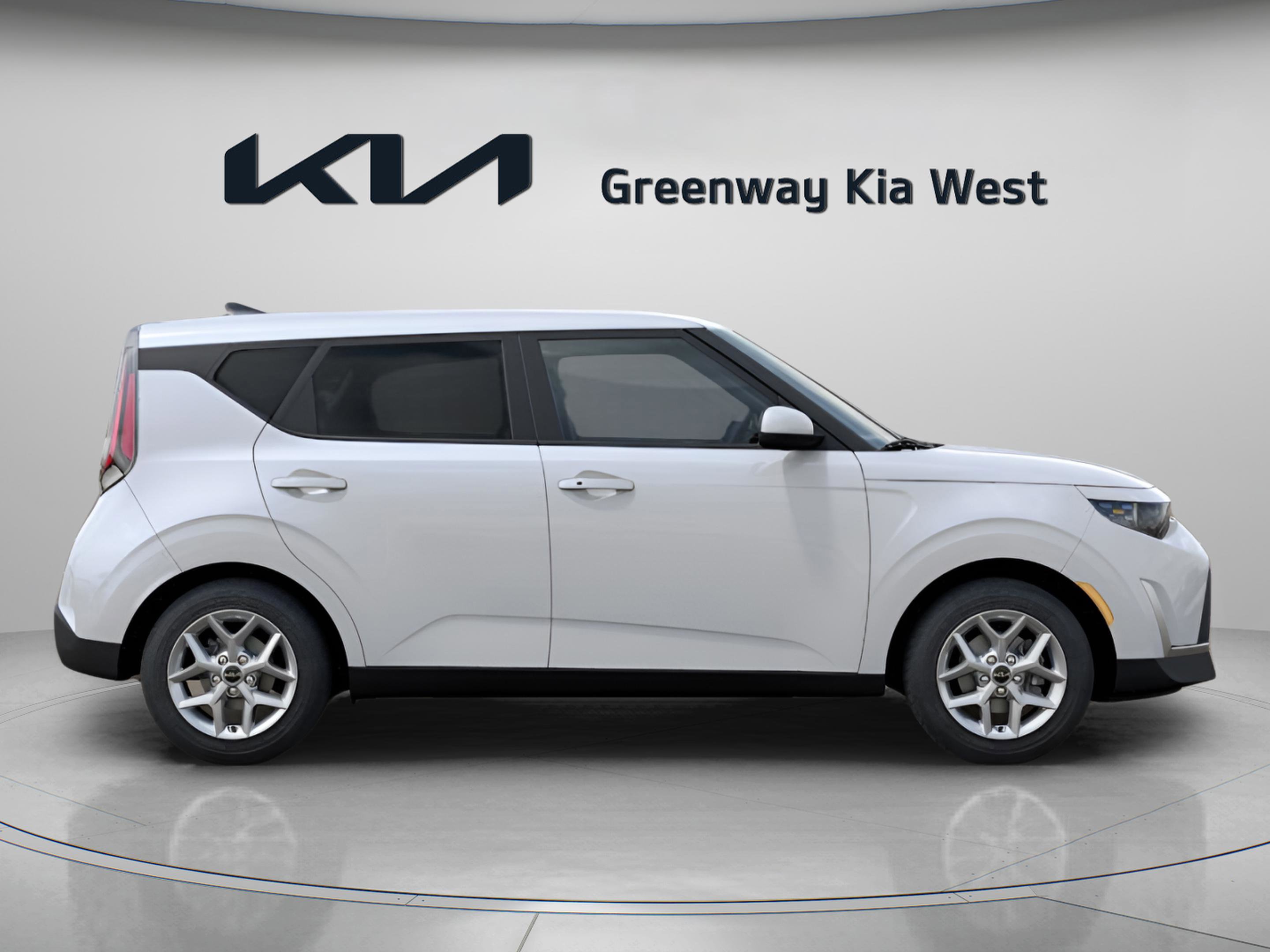 2025 Kia Soul S photo 9