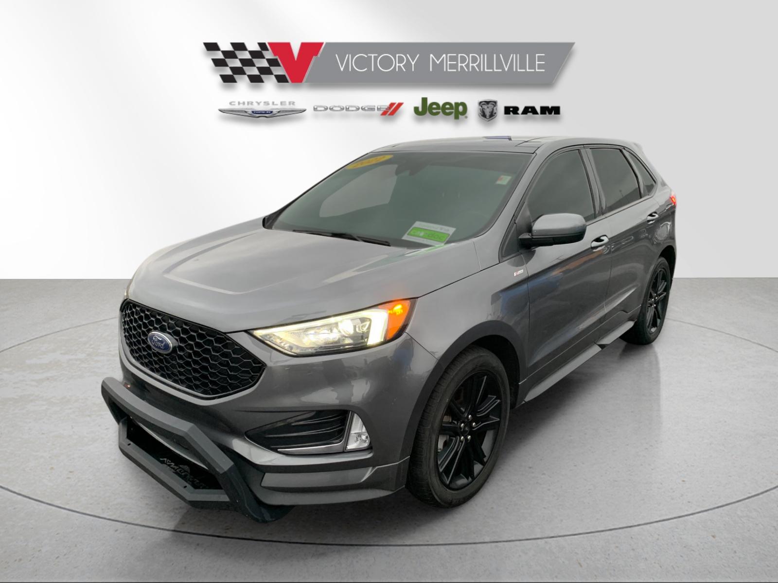 2022 Ford Edge ST Line's photo