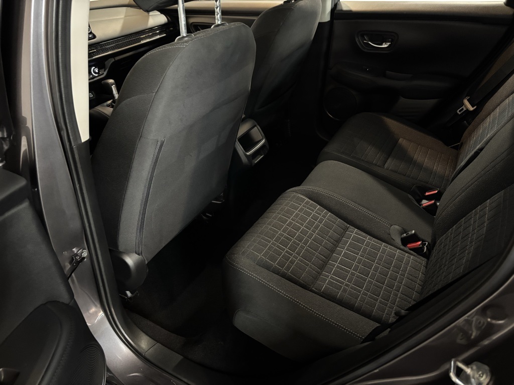 2023 Honda HR-V LX photo 7