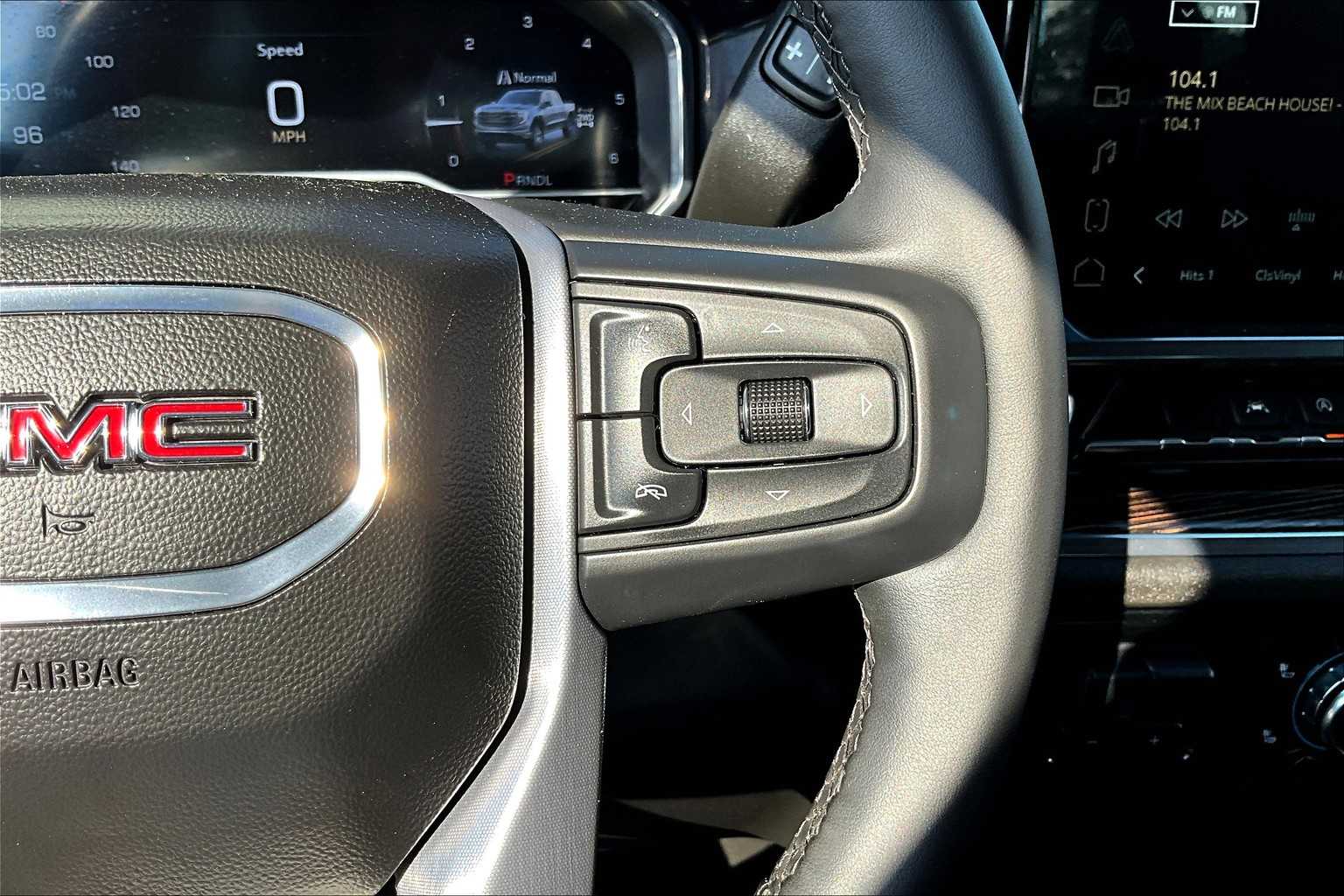 2024 Gmc Sierra 1500 Elevation photo 45