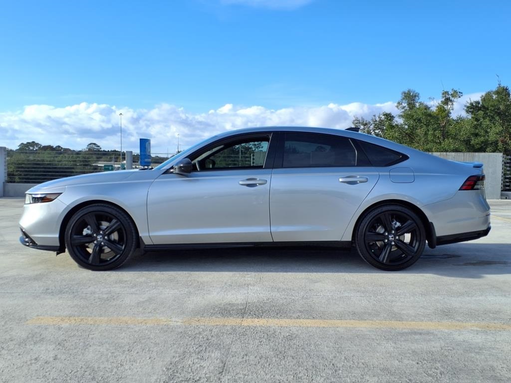 2025 Honda Accord Hybrid Sport-L photo 4
