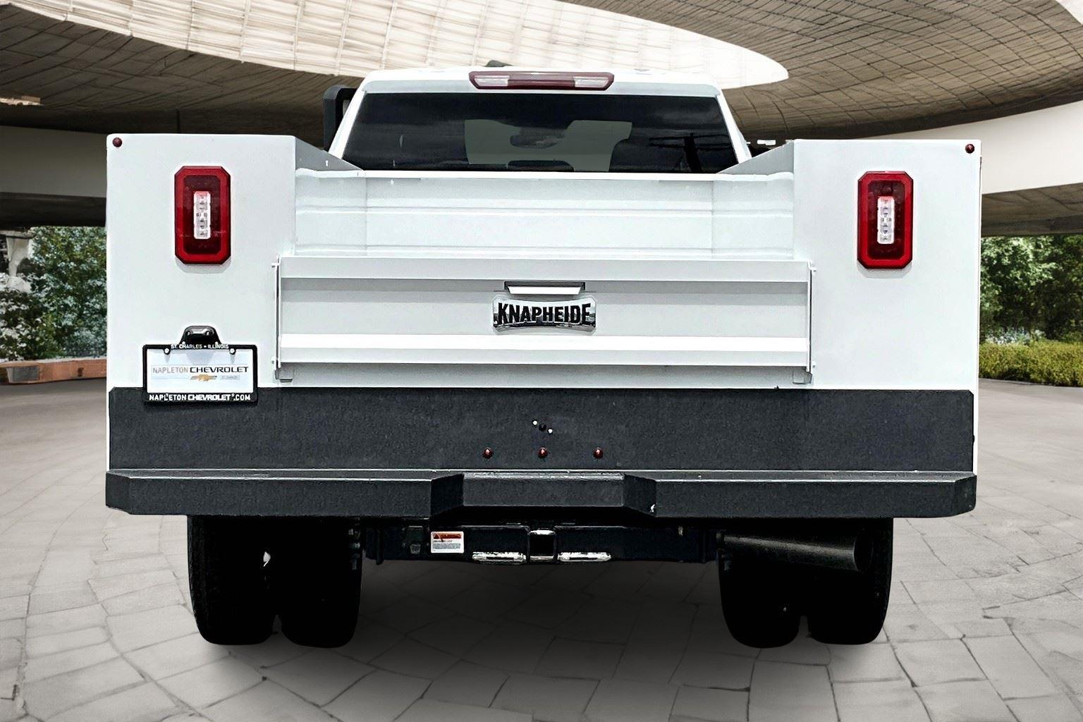 2025 Chevrolet Silverado 3500HD Work Truck photo 4