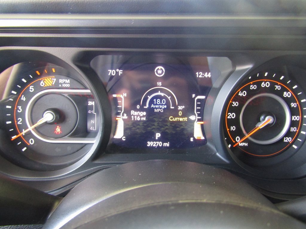 2024 Jeep Wrangler Rubicon photo 28