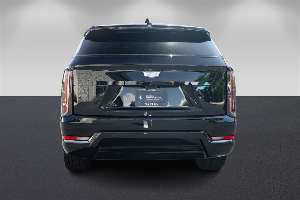 2025 Cadillac Escalade IQ Sport photo 3