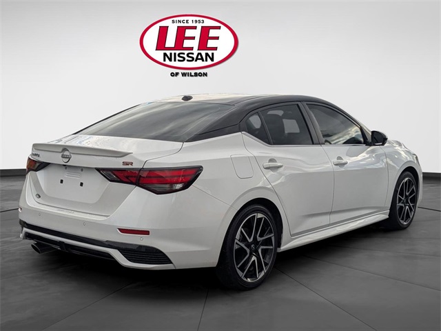 2024 Nissan Sentra SR photo 3