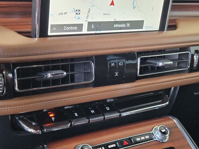 2022 Lincoln Aviator Reserve photo 16