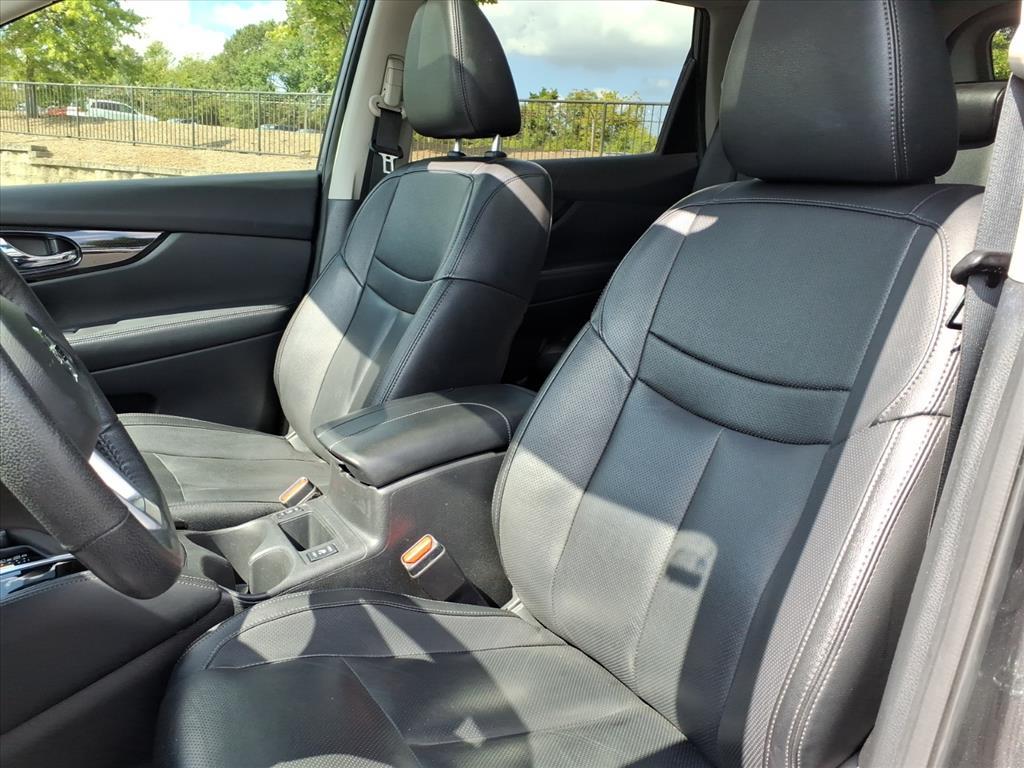 2019 Nissan Rogue SL photo 4