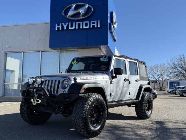 Used 2015 GRAY Jeep Rubicon image 1