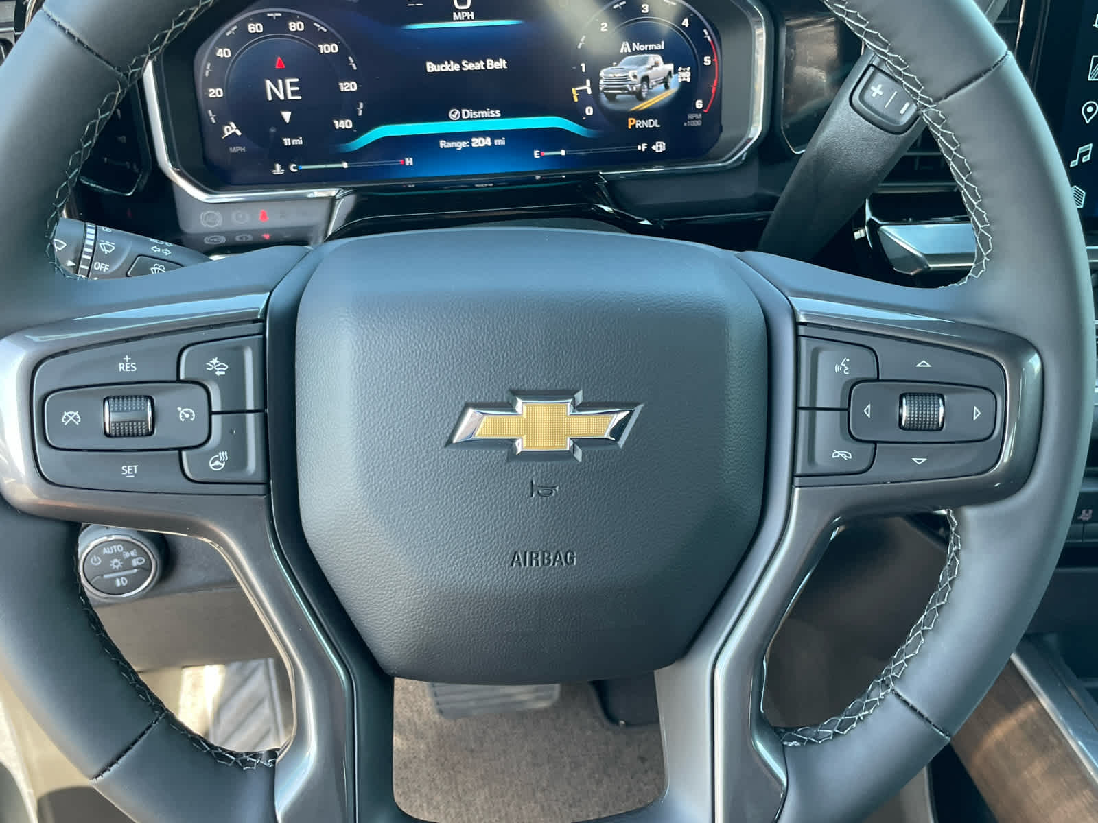 2026 Chevrolet Silverado 3500HD High Country photo 28