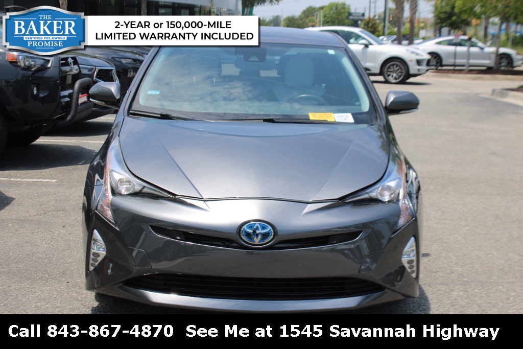 2017 Toyota Prius Four photo 2