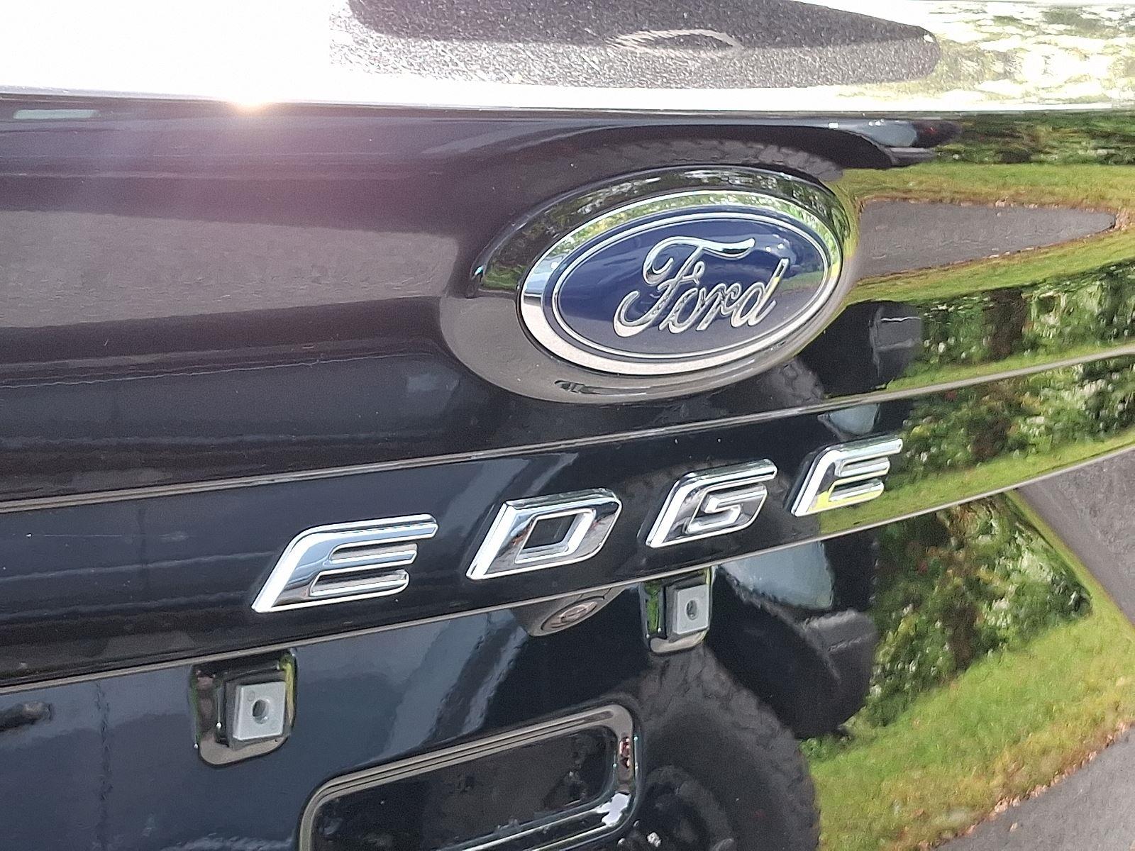 2024 Ford Edge SEL photo 26