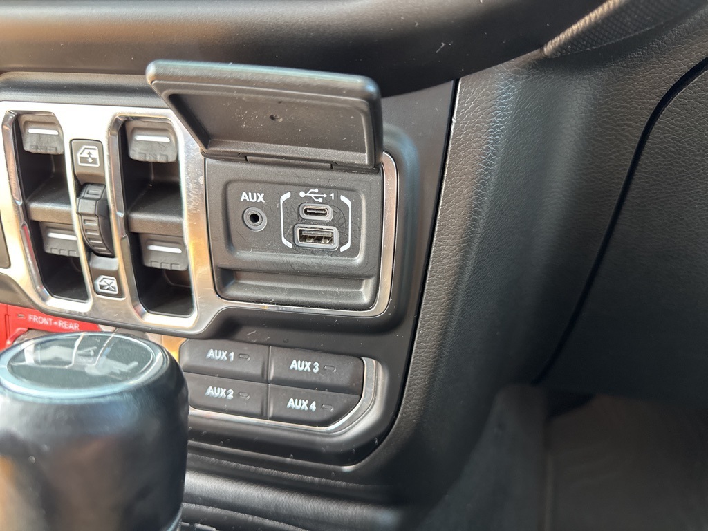 2021 Jeep Wrangler Unlimited Rubicon photo 38