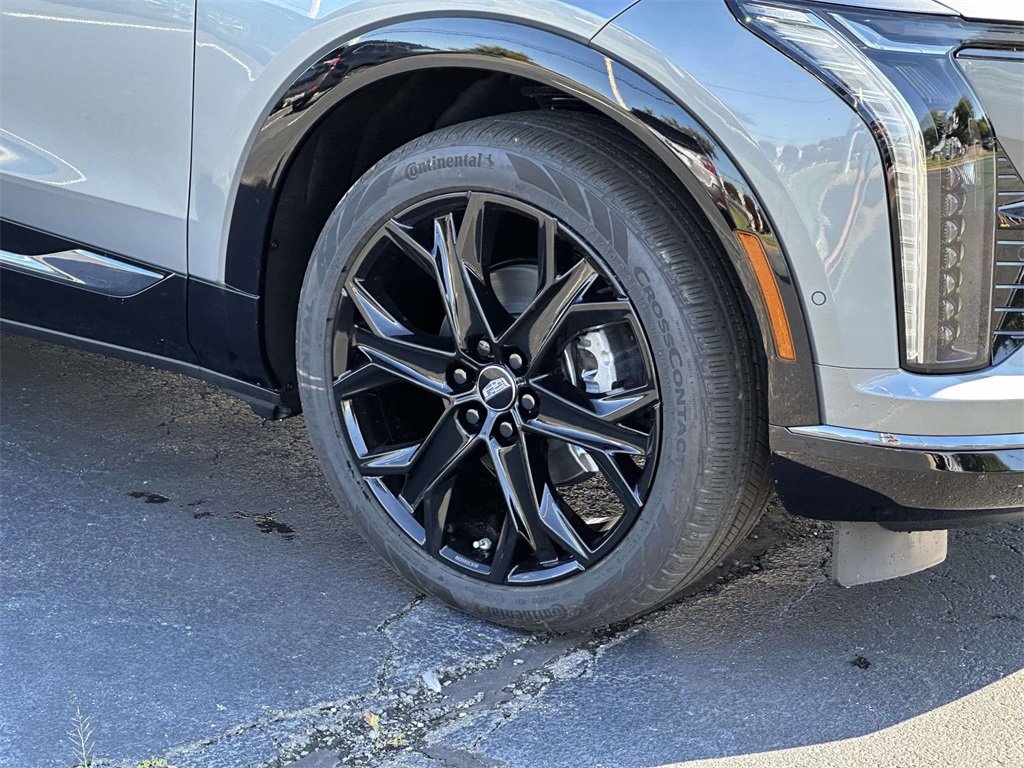 2025 Cadillac Optiq Sport photo 7