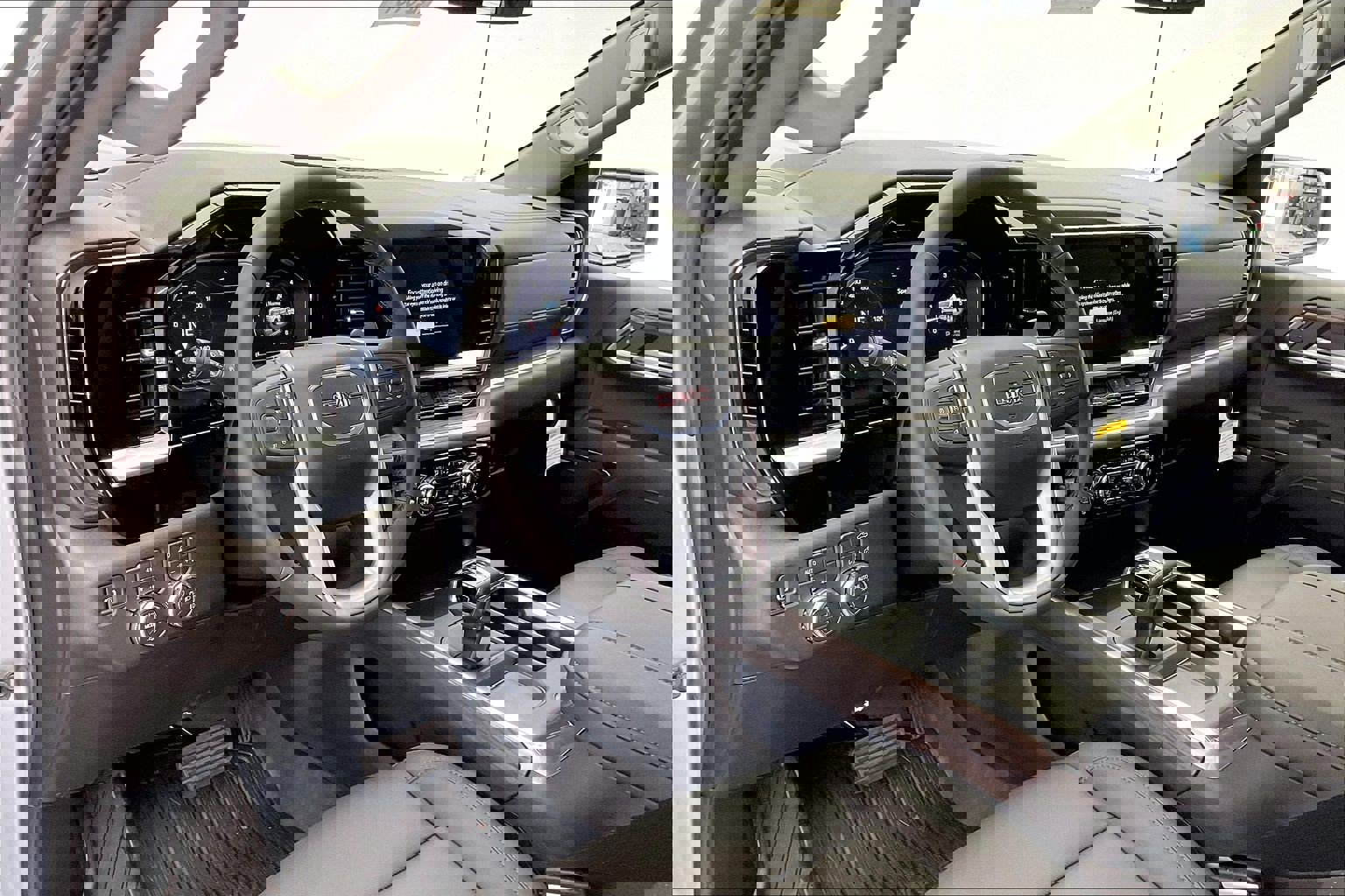 2026 Gmc Sierra 1500 SLT photo 4