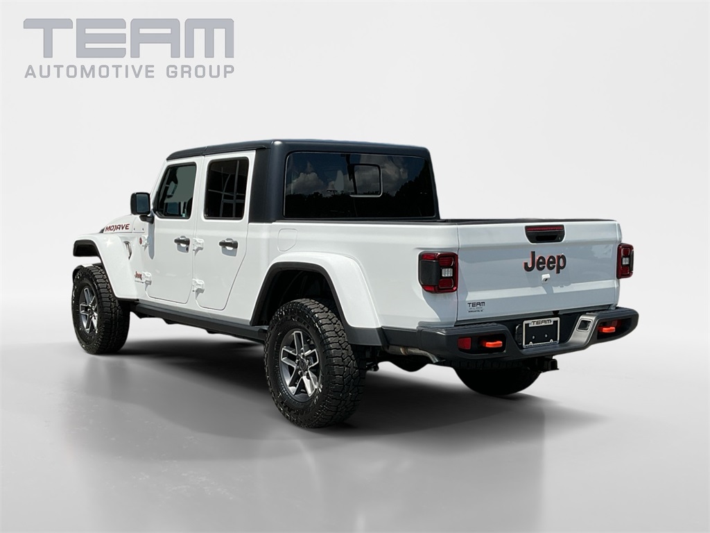 2025 Jeep Gladiator Mojave photo 5