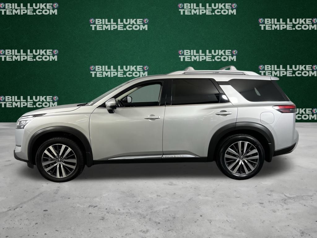 2022 Nissan Pathfinder Platinum photo 4