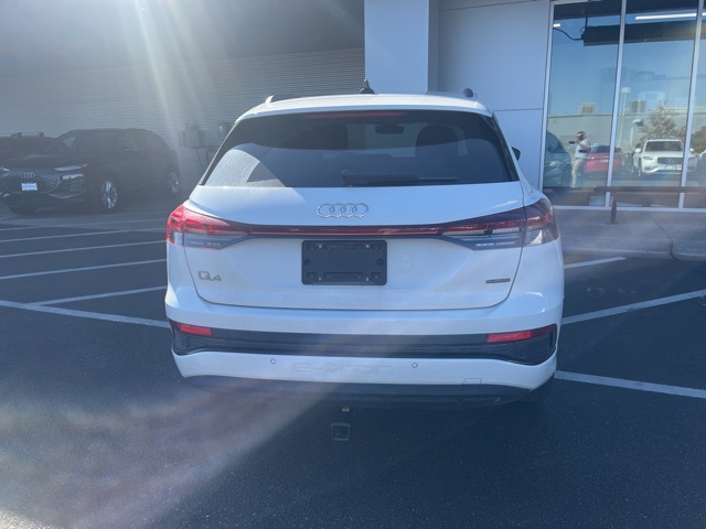 2024 Audi Q4 E-tron Premium photo 5