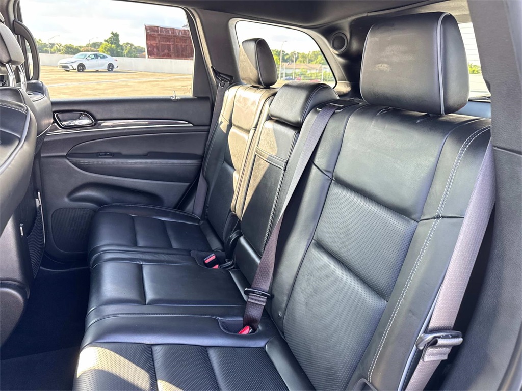 2020 Jeep Grand Cherokee Overland photo 14