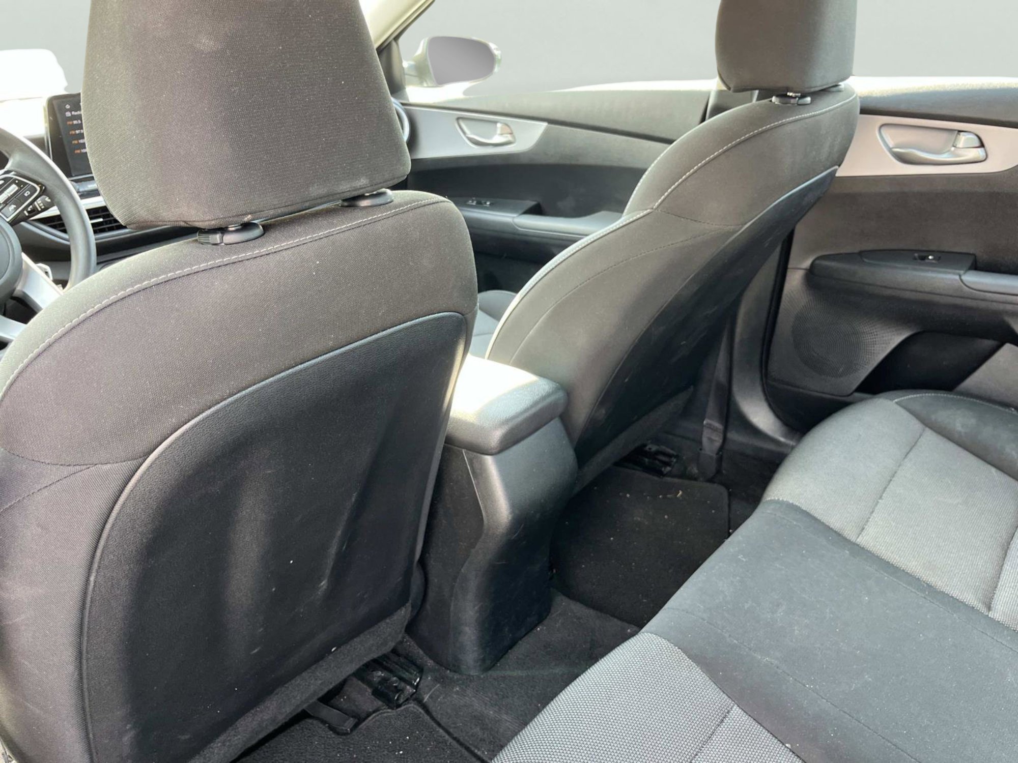 2024 Kia Forte LXS photo 15