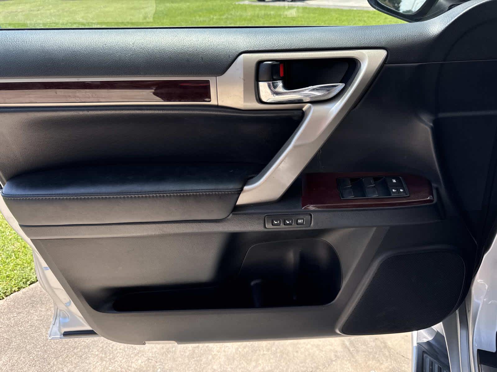 2018 Lexus GX 460 Premium photo 42