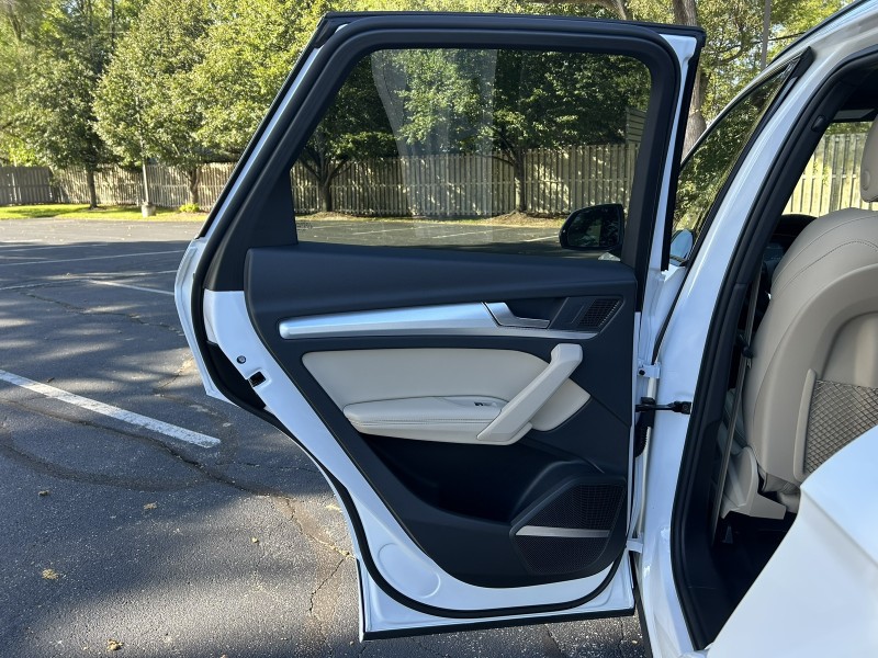 2025 Audi Q5 S line Premium Plus photo 23