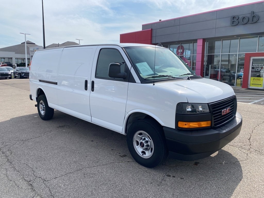 2023 Gmc Savana Cargo 2500 photo 6