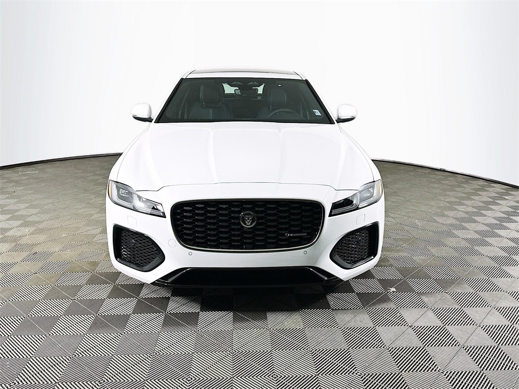 2024 Jaguar XF P300 R-Dynamic SE photo 2
