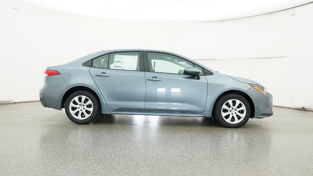 2025 Toyota Corolla LE photo 26