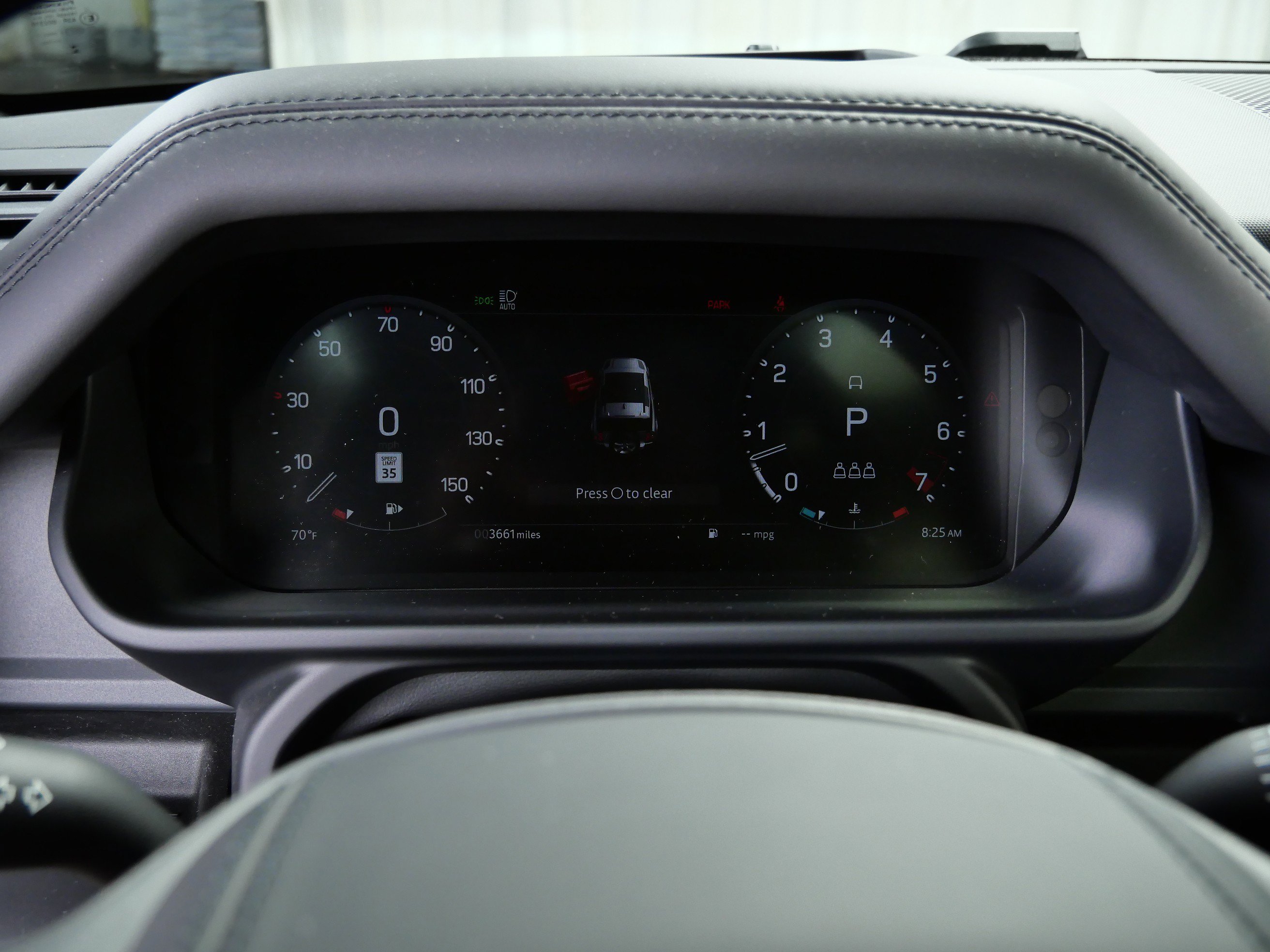 2023 Land Rover Defender 90 X photo 26