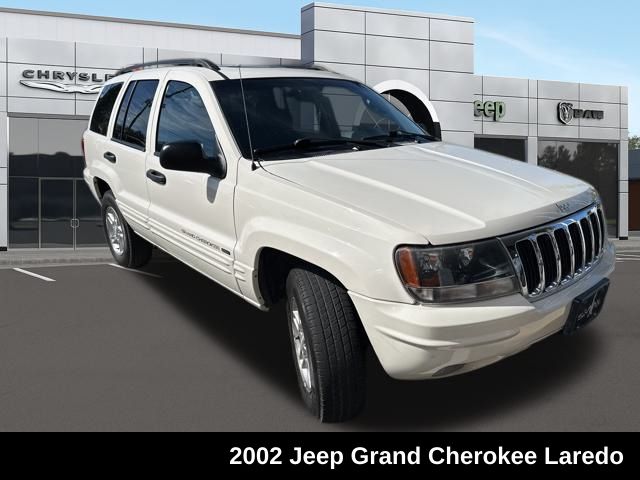2002 Jeep Grand Cherokee LAREDO