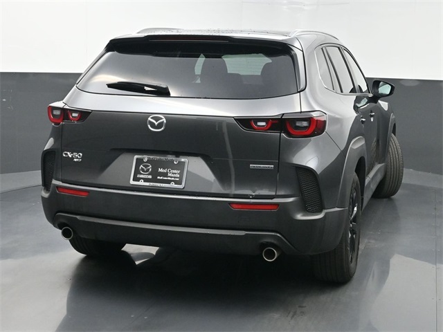 2025 Mazda CX-50 2.5 Select photo 3