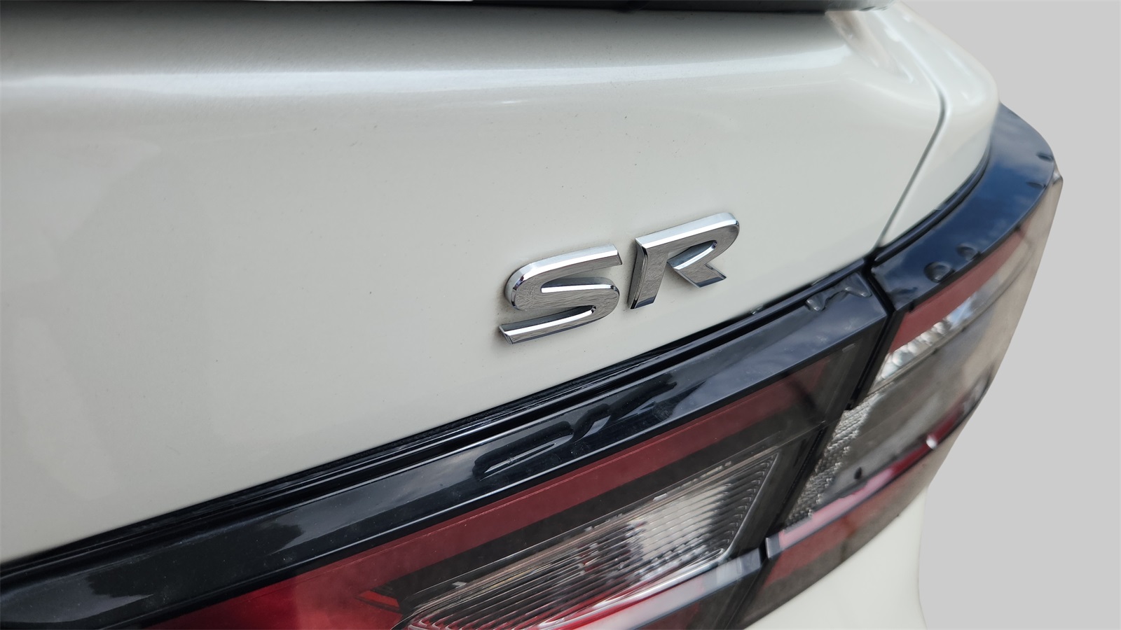 2023 Nissan Maxima SR photo 23
