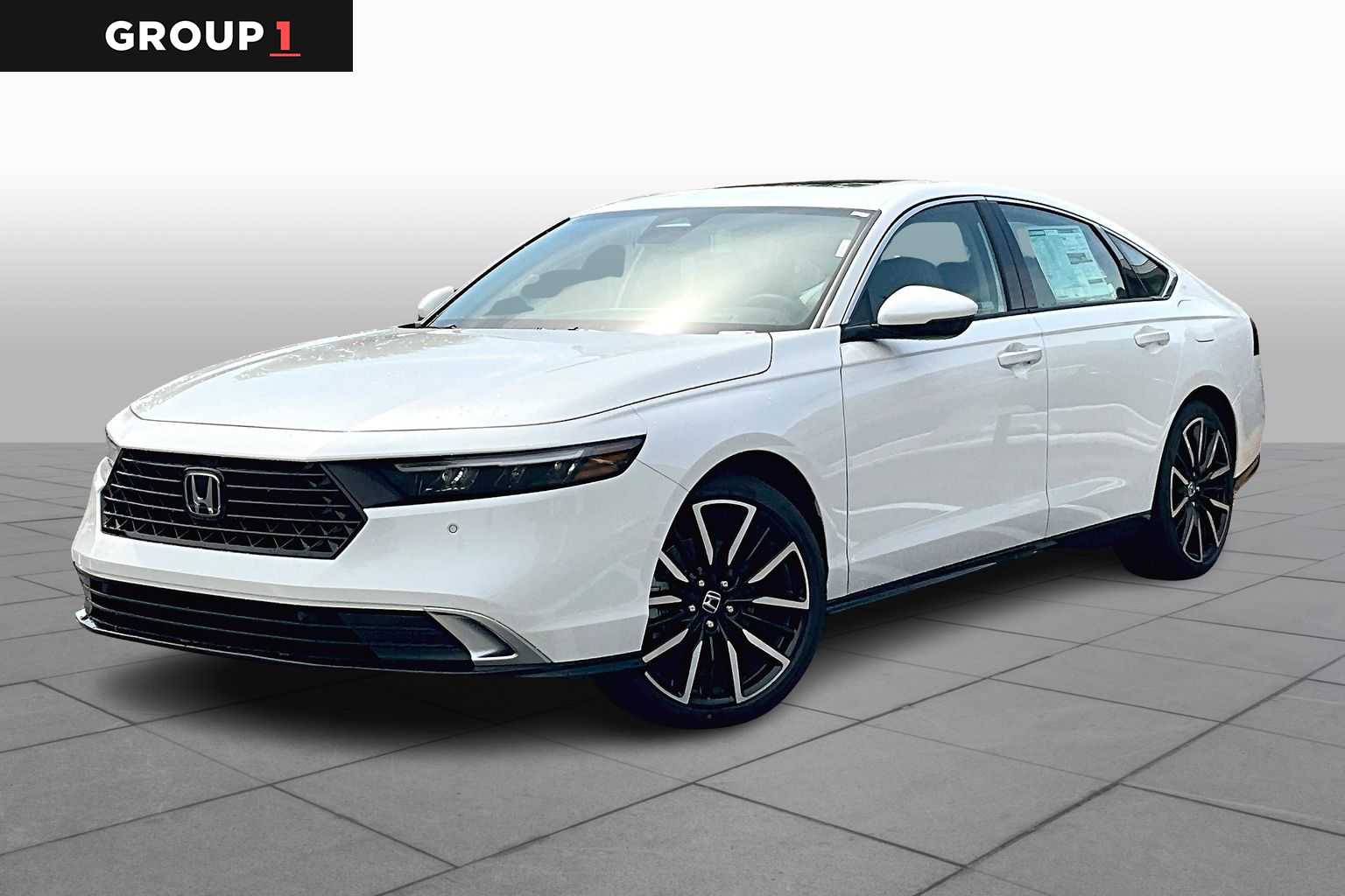 2025 Honda Accord Hybrid Touring's photo