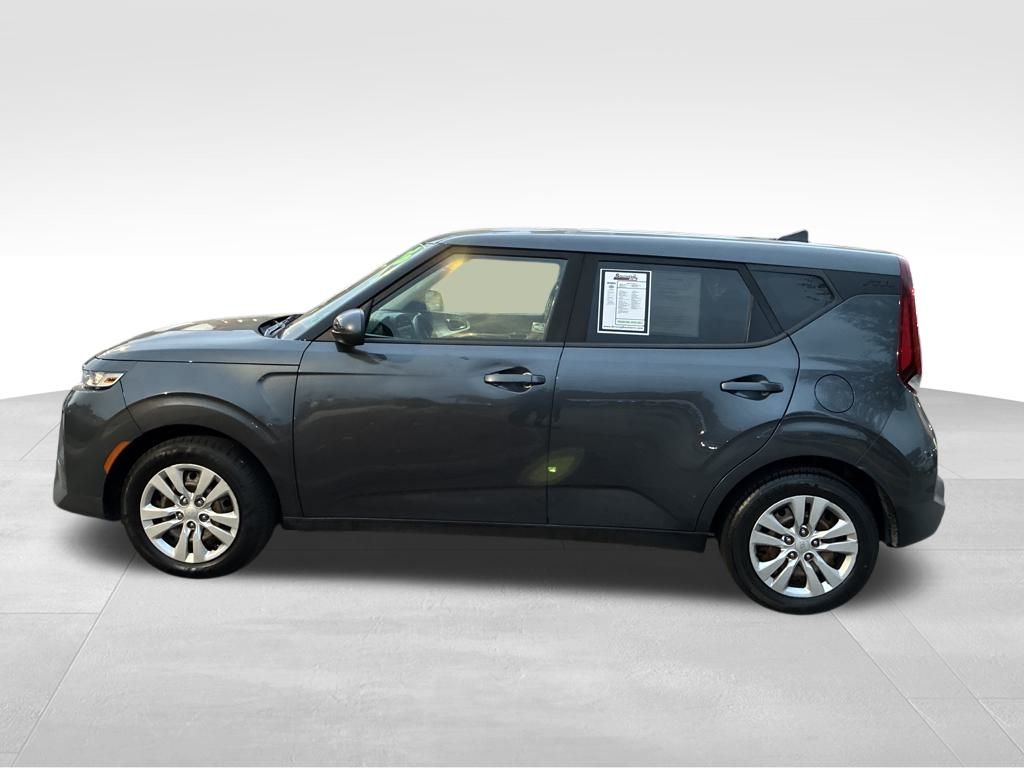 2020 Kia Soul LX photo 2