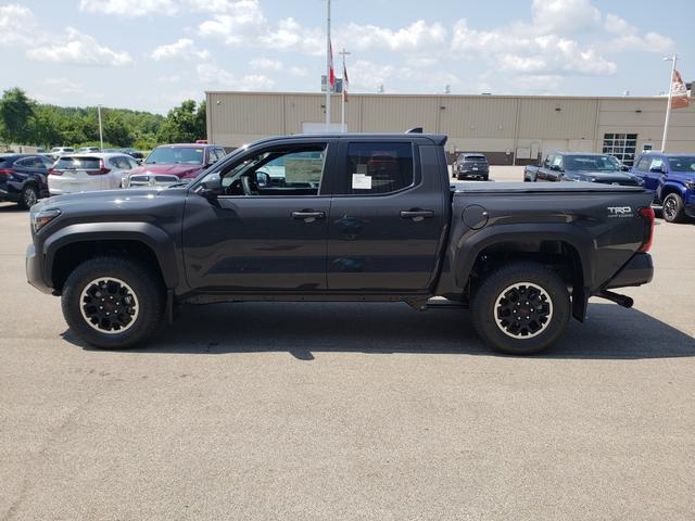 2025 Toyota Tacoma TRD Off-Road 4x4 Double Cab photo 7