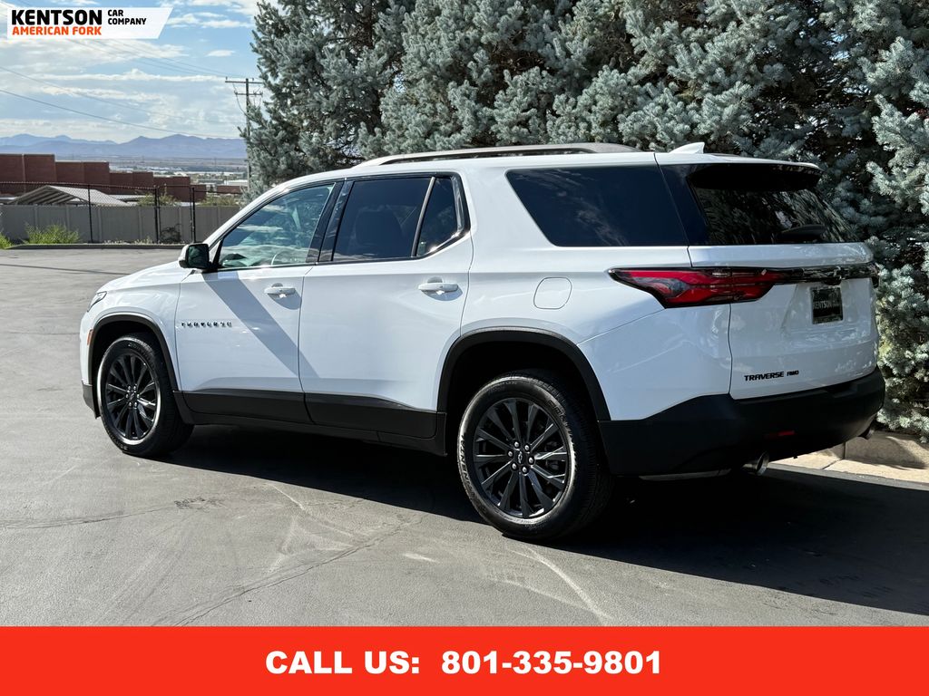 2023 Chevrolet Traverse RS photo 4