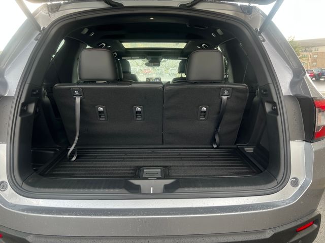 2025 Honda Pilot TrailSport photo 18