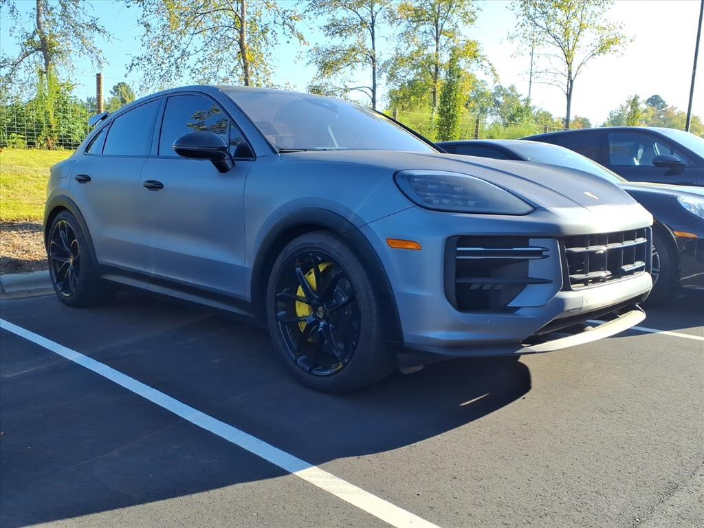 2024 Porsche Cayenne Turbo GT photo 3