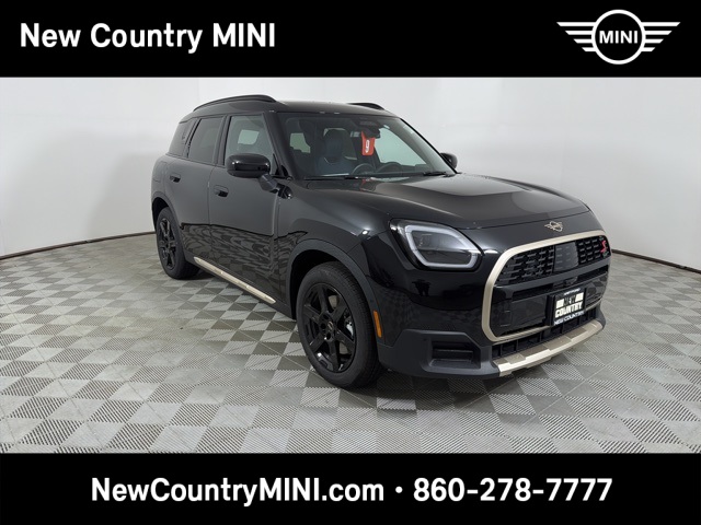2026 MINI Countryman S's photo
