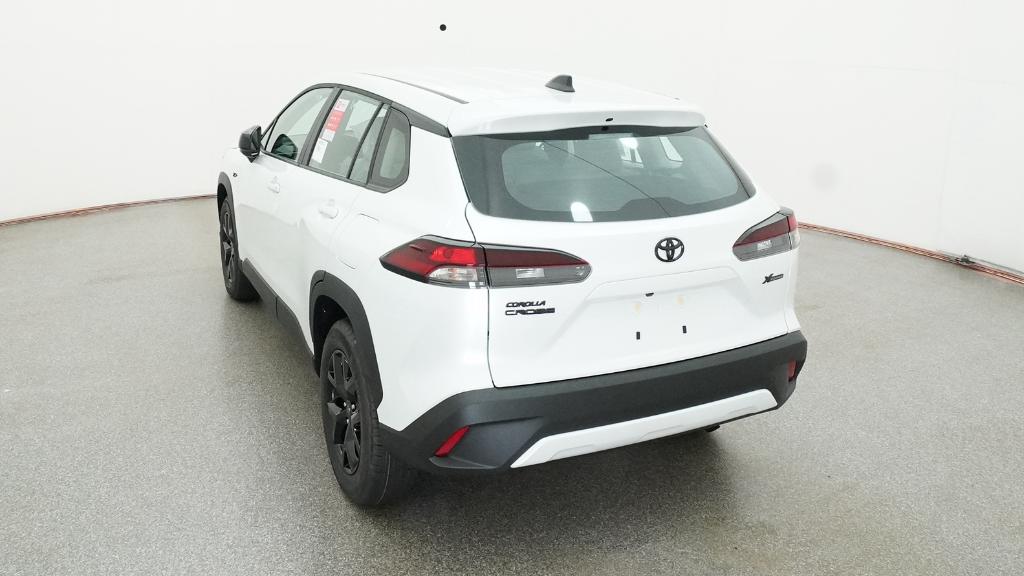 2026 Toyota Corolla Cross L photo 12