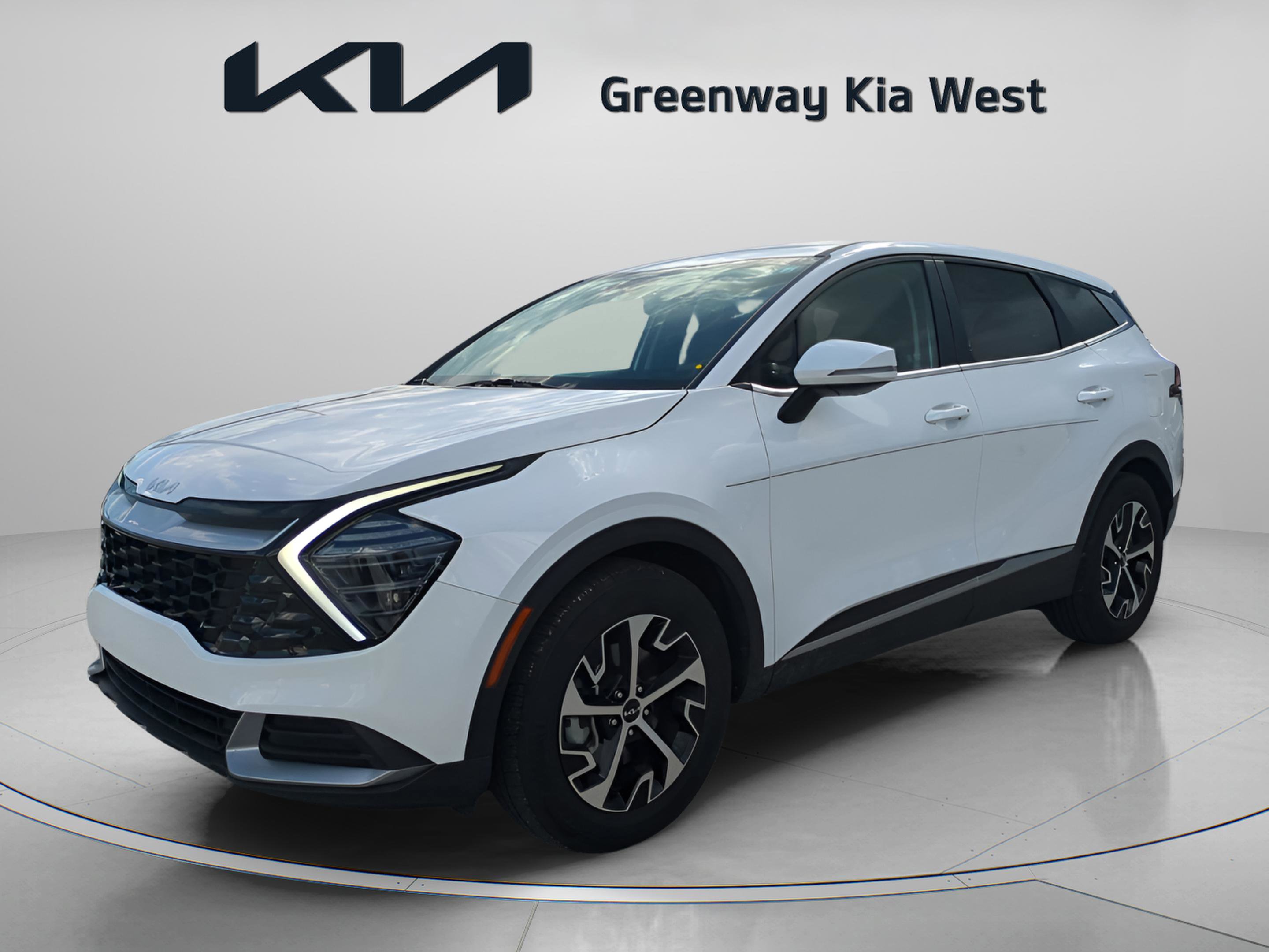 2024 Kia Sportage EX photo 3