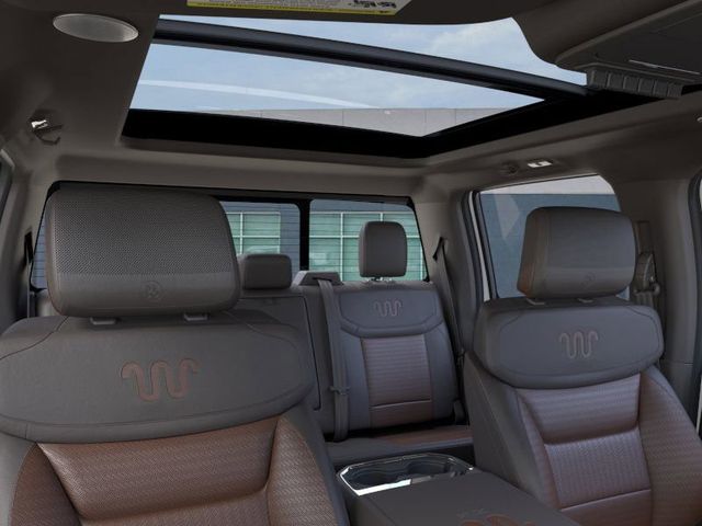 2025 Ford F-350 King Ranch photo 18