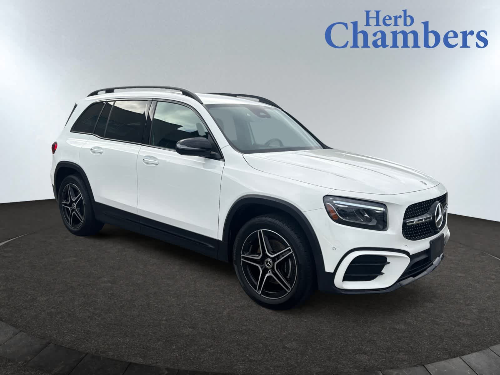 2025 Mercedes-Benz GLB