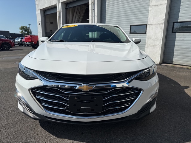 2024 Chevrolet Malibu LS photo 2