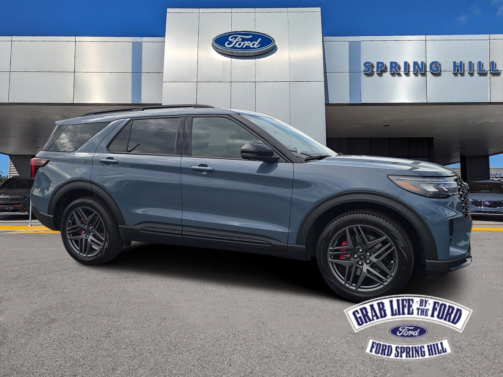 2026 Ford Explorer ST's photo