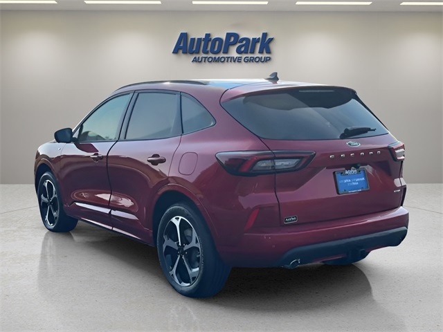 2024 Ford Escape ST-Line Select photo 4