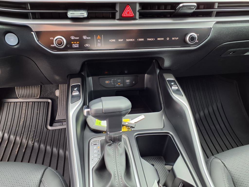 2025 Kia Sorento EX photo 23