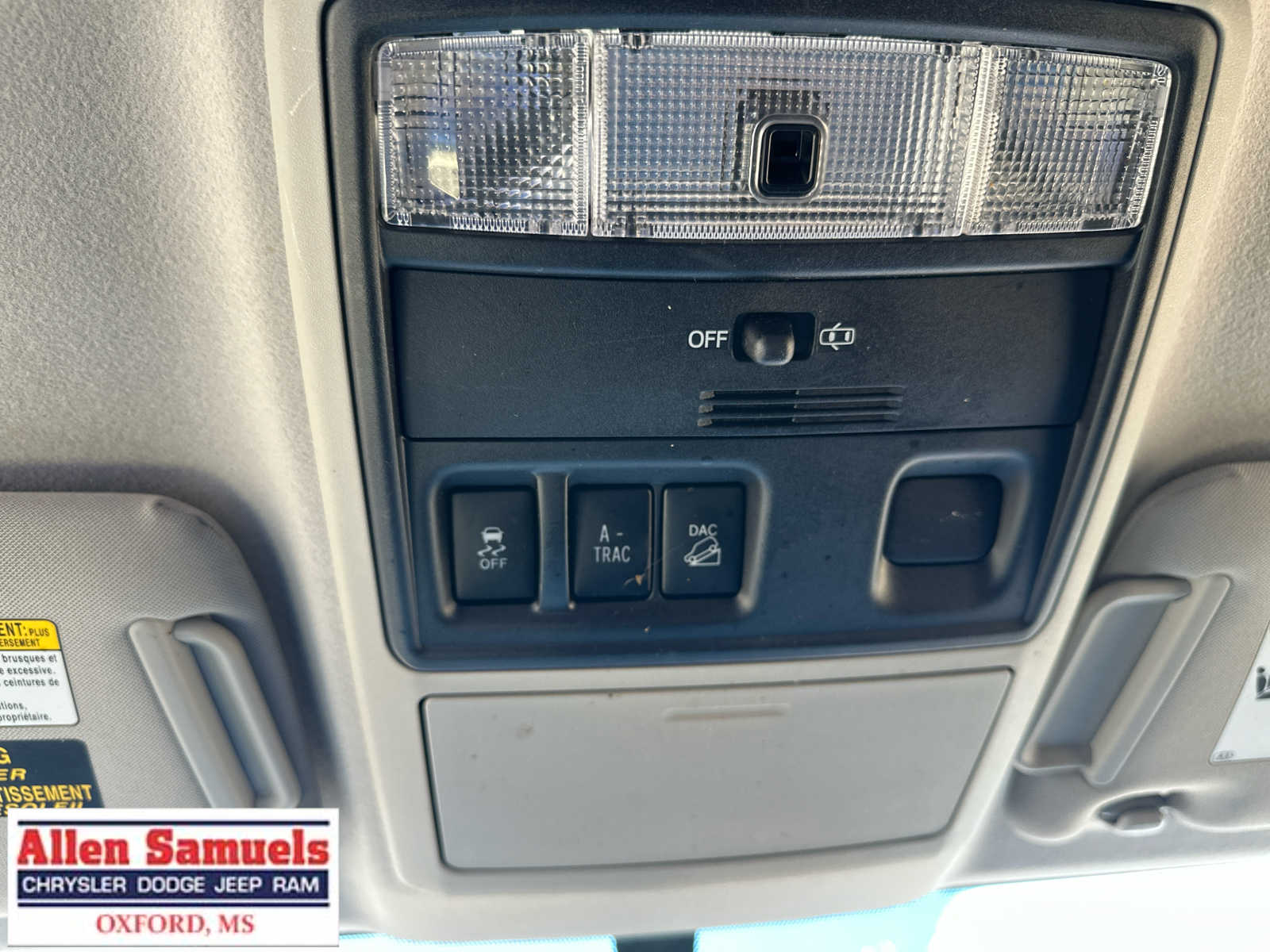 2019 Toyota 4Runner SR5 photo 30