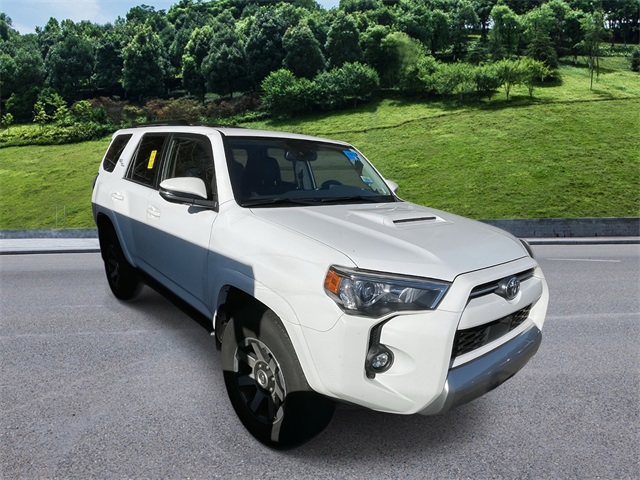 2024 Toyota 4Runner TRD Off-Road Premium's photo